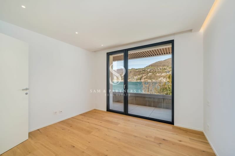 Nuova villa con vista lago (13)