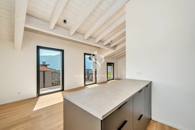 Moderno Attico 3.5 locali con vista lago copia (4)