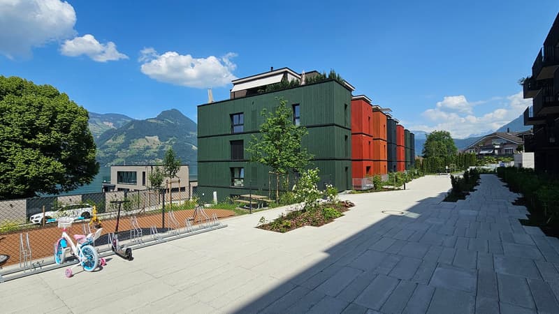 Moderne 5.5-Zimmer-Wohnung mit direktem Seeblick in Beckenried (9)