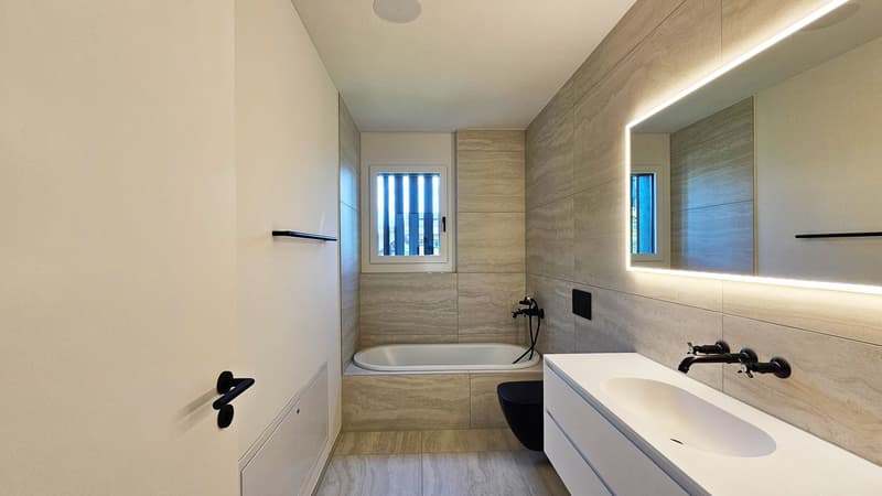 Moderne 5.5-Zimmer-Wohnung mit direktem Seeblick in Beckenried (6)