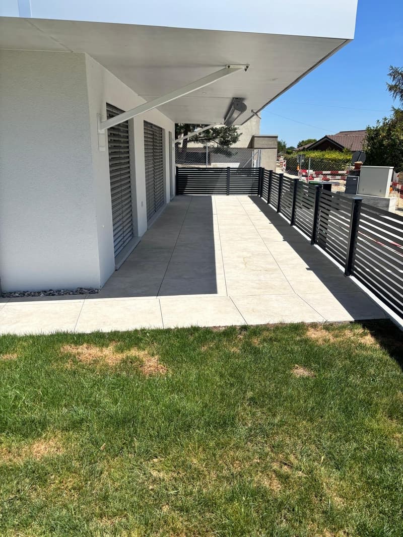 Nouvelle construction ! Magnifique appartement de 4,5 pce, avec jardin,  situé en rez-de-Chaussée (2)