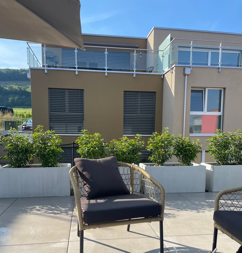 Maison 6½ pièces – Moderne, lumineuse & vue lac – Le Landeron (2)