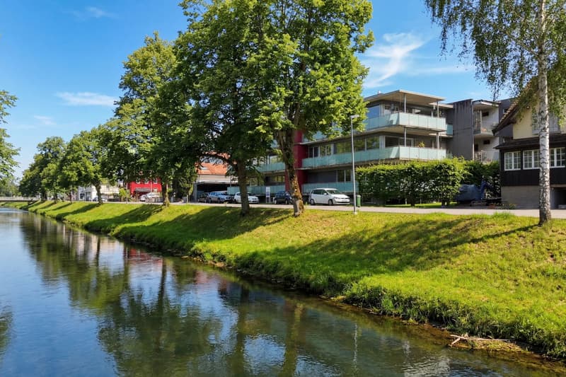 Neuwertige Wohnung mit offenem Wohnkonzept, sonniger Terrasse und direktem Gartenzugang an ruhiger Lage (11)