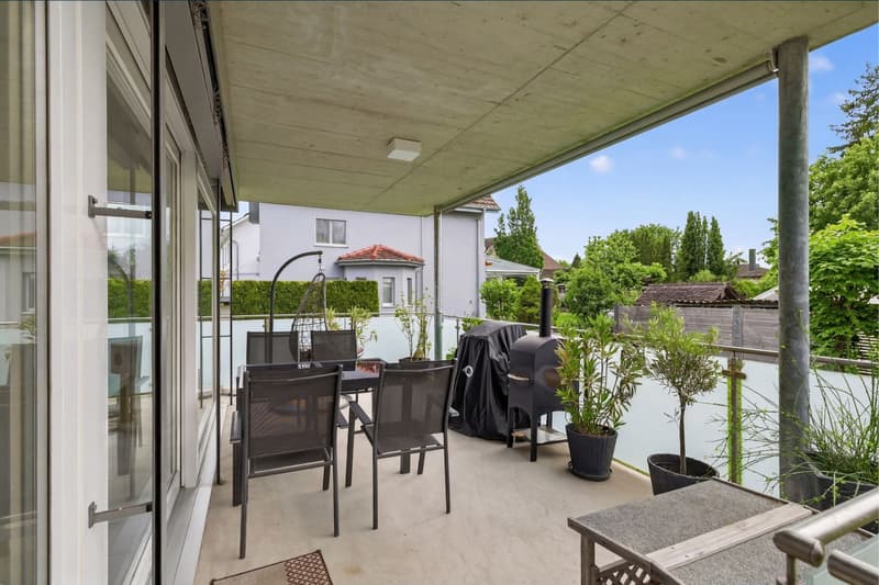 Neuwertige Wohnung mit offenem Wohnkonzept, sonniger Terrasse und direktem Gartenzugang an ruhiger Lage (8)