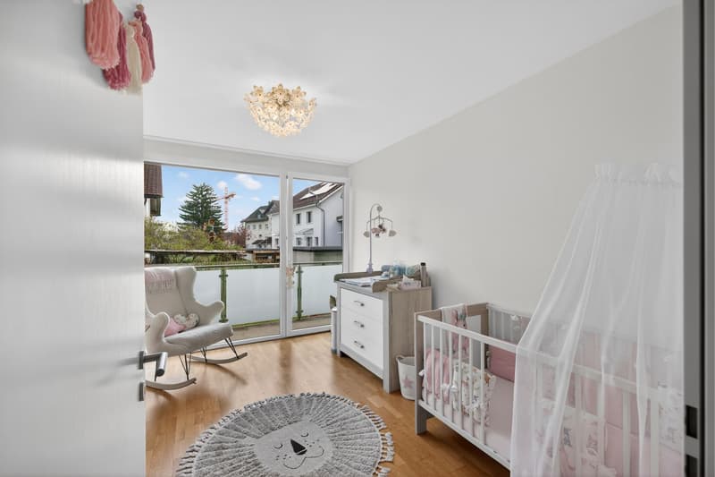 Neuwertige Wohnung mit offenem Wohnkonzept, sonniger Terrasse und direktem Gartenzugang an ruhiger Lage (5)