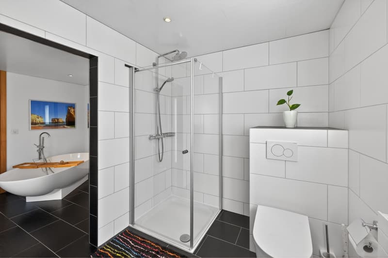 Ein Zuhause mit Herz und Perspektive: flexible Nutzung, Ausbaupotenzial und grosser Garten (7)
