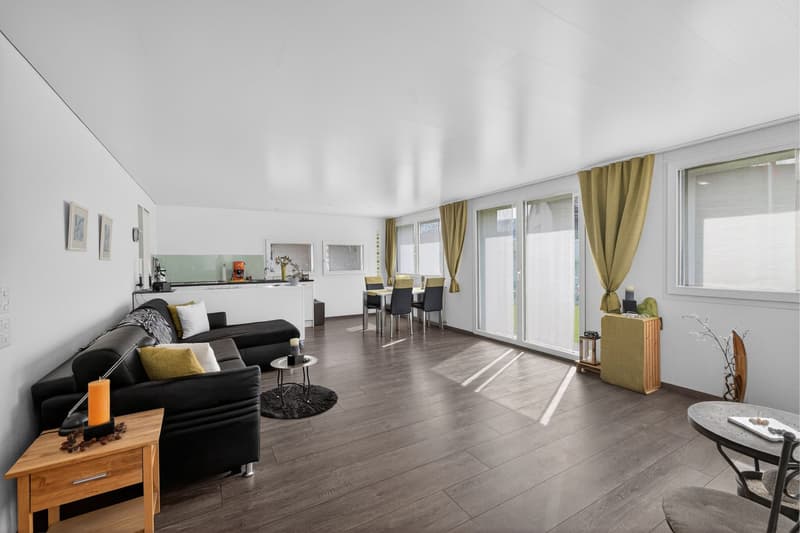 Ein Zuhause mit Herz und Perspektive: flexible Nutzung, Ausbaupotenzial und grosser Garten (9)