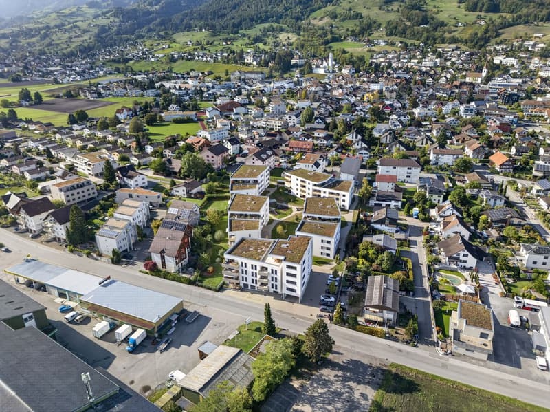 Moderne Erdgeschosswohnung mit privatem Gartenanteil an ruhiger Lage (9)