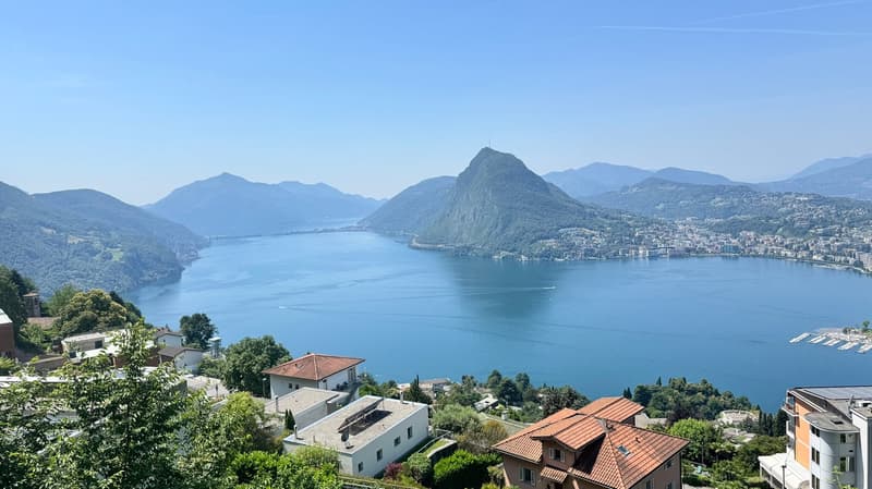 Lussuosa Villa da edificare con Piscina e Vista Lago Panoramica (2)