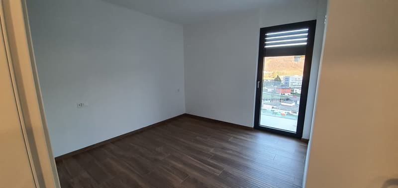 Villa con appartamento separato a reddito! (10)