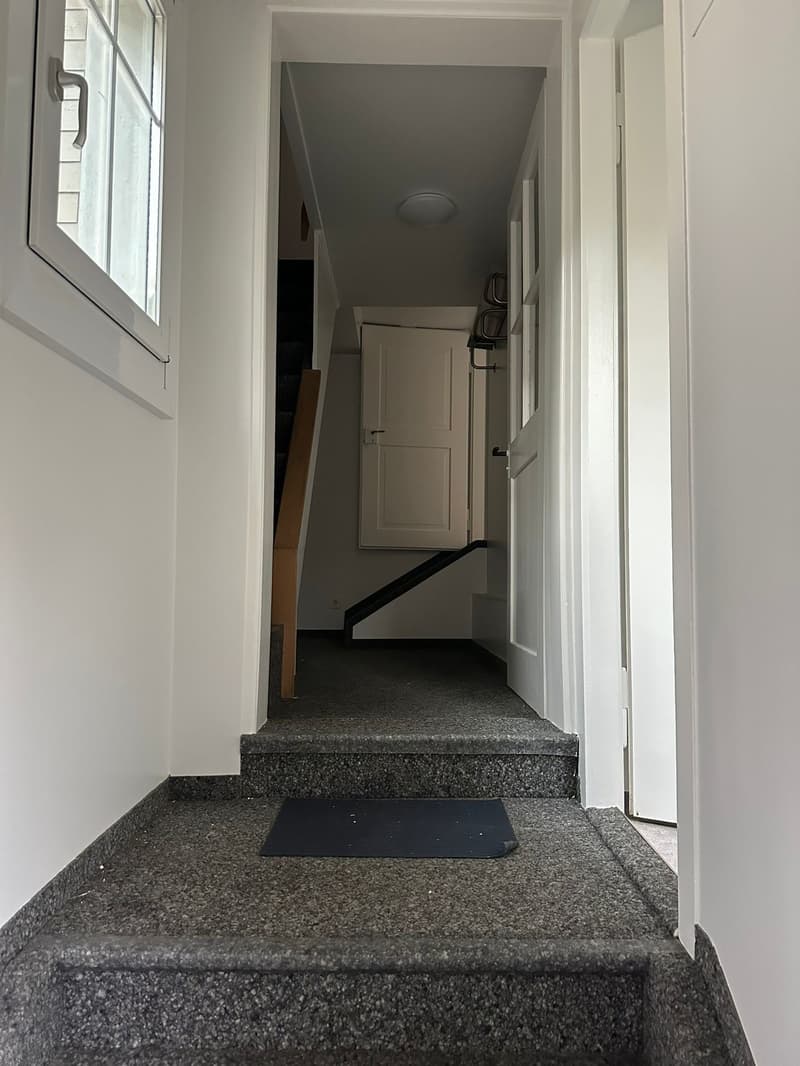 Charmante 5.5-Zimmer-Maisonettewohnung in Herisau – sofort verfügbar (2)