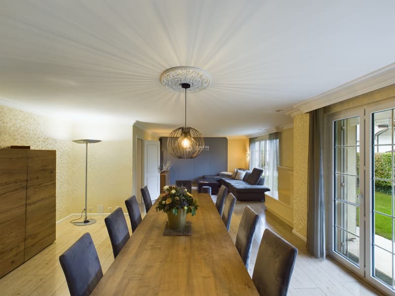 8.5-Zi.-Villa mit Pool & Einliegerwohnung in Oberentfelden (3)