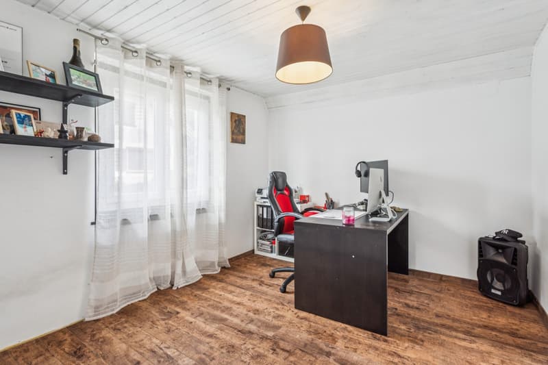 Espace bureau/chambre à coucher