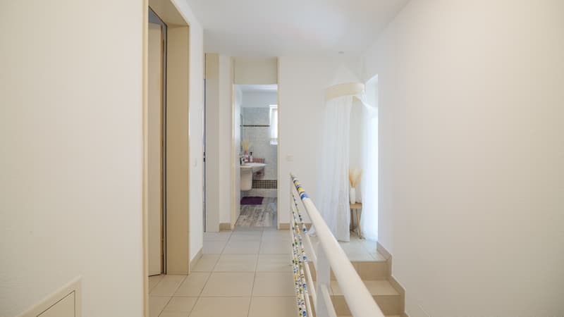 Meravigliosa casa di 5.5 locali con piscina a Brione sopra Minusio (7)