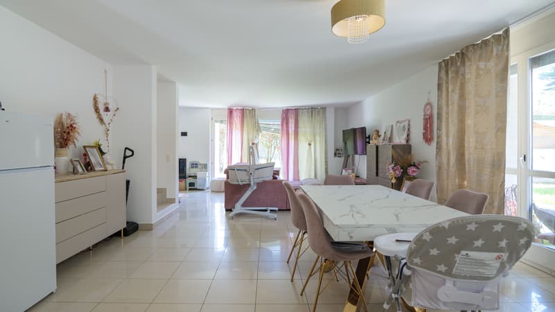 Meravigliosa casa di 5.5 locali con piscina a Brione sopra Minusio (5)