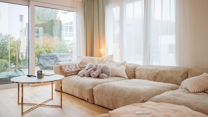 Gehobene 5.5-Zimmer-Attikawohnung mit Terrasse in Killwangen (5)