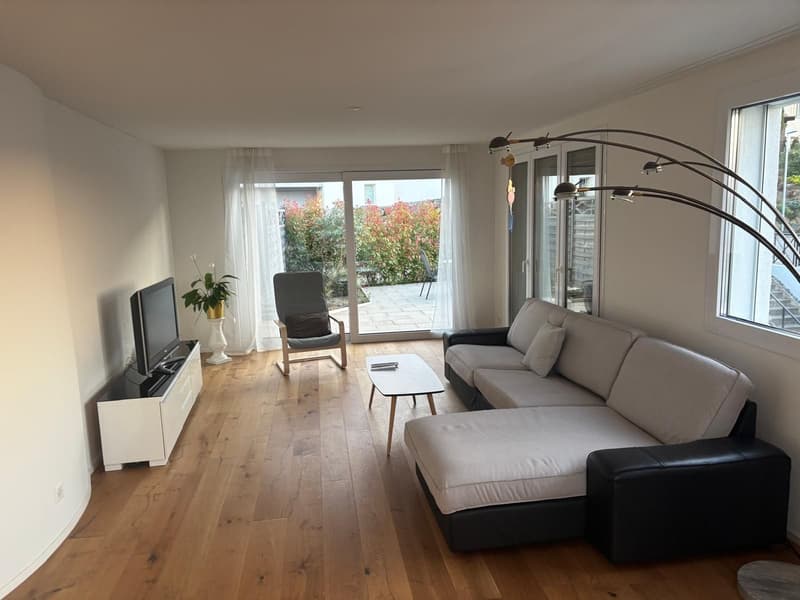 Gehobene 5.5-Zimmer-Attikawohnung mit Terrasse in Killwangen (8)
