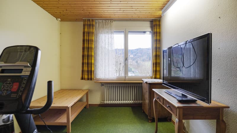 Traumhaftes 7-Zimmer-Haus in Zullwil (8)