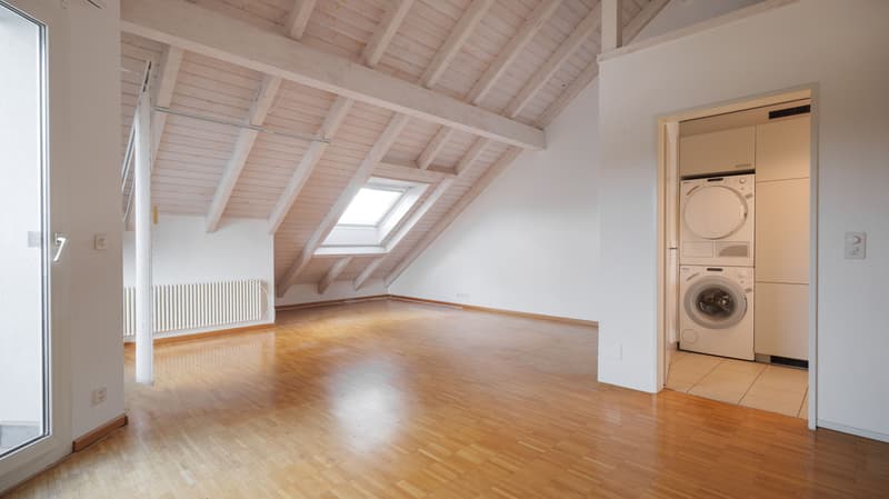 Elegante 3.5-Zimmer-Wohnung in Reinach (4)