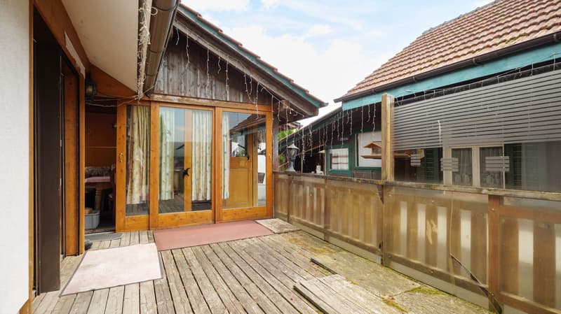 Gemütliches Haus mit zwei Nebengebäuden und Umschwung in Romanshorn (6)