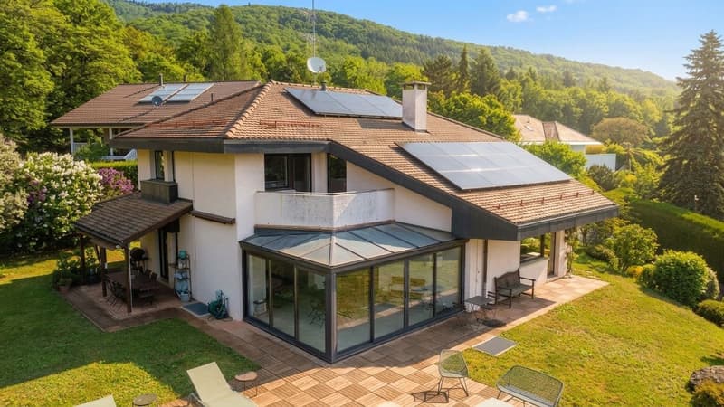 Sublime Maison de 7.5 pièces à Givrins (2)