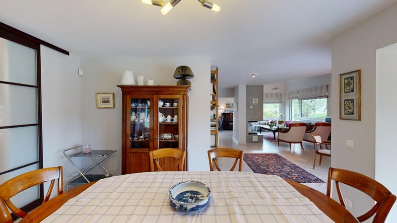 Sublime Maison de 7.5 pièces à Givrins (7)