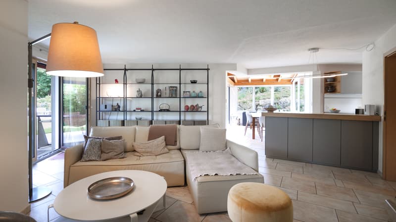 Grosszügiges 6.5-Zimmer-Haus mit Pool in Remetschwil (7)