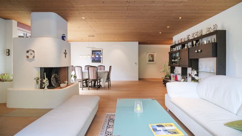 11-Zimmer-Liegenschaft mit 2 Wohnungen und Baupotenzial in Wassen (UR) (6)