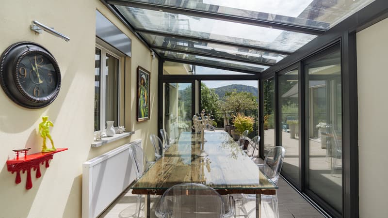 Affascinante casa di 5.5 locali con terrazza da sogno a Caslano (8)