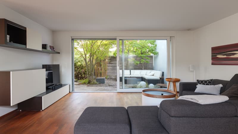 Modernes 5.5-Zimmer-Eckhaus mit 193 m² Wohnfläche, Garten und viel ... (3)