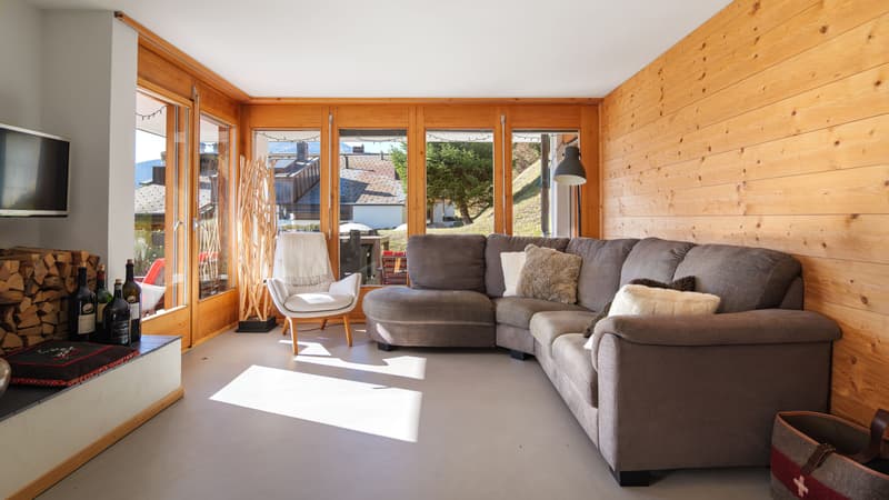 Sonnige 3.5-Zimmer-Gartenwohnung mit grosser Terrasse am Sonnenhang... (3)