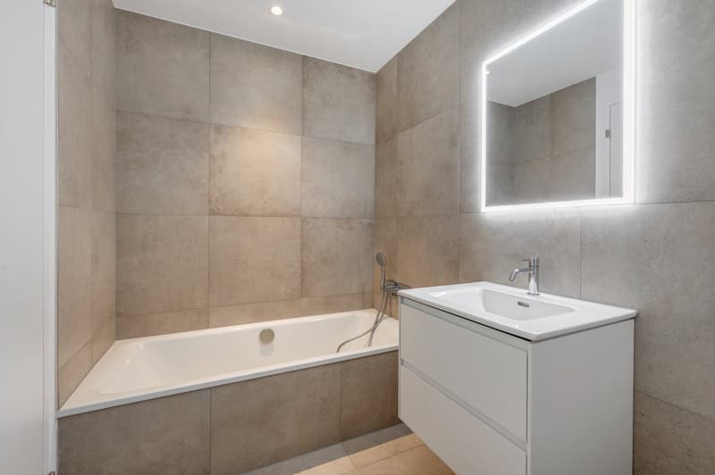 Exklusives Wohnen im Neubau – hochwertige 4.5-Zimmerwohnung (7)