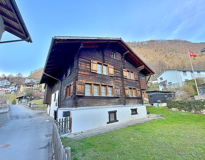 Historisches 5.5-Zi.-Haus von Mollis, top saniert 2017 - kaufen (6)