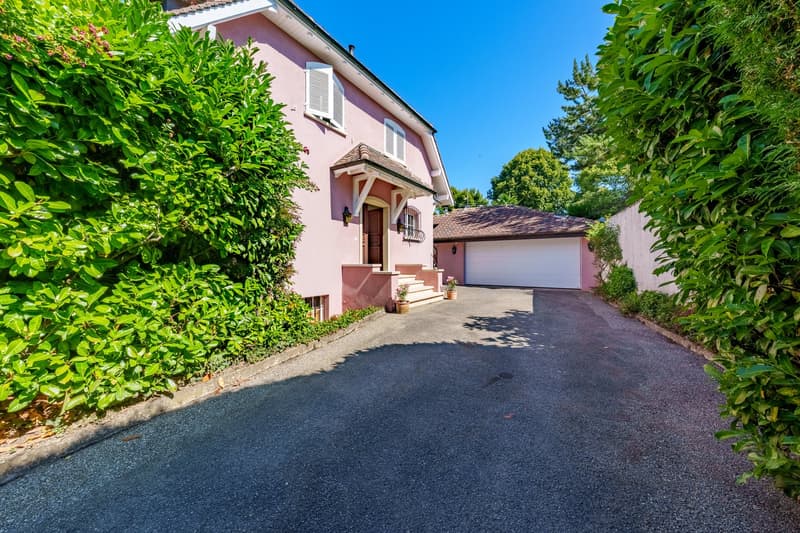 Maison individuelle familiale à Collonge-Bellerive – Accès lac et jardin piscinable (15)