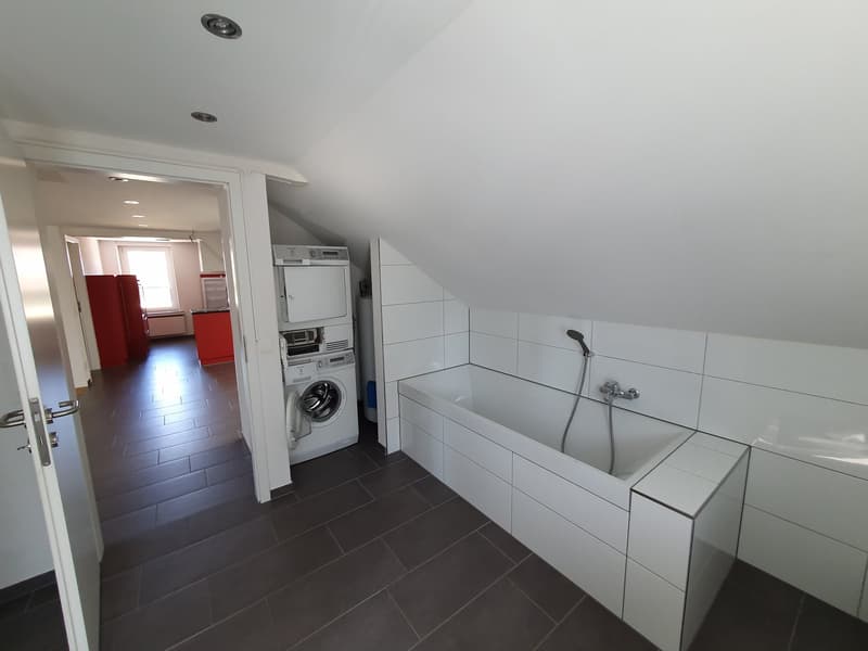 moderne, lichtdurchflutete 3.5 Zimmer-Wohnung im Zentrum von Buchs (6)