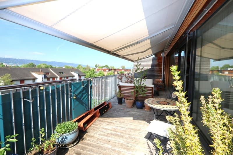 Moderne 4.5-Zimmer-Attika-Maisonette in ökologischer Vorzeige-Siedlung mit grosser Terrasse (6)