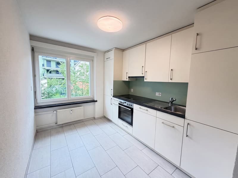 Gemütliche 3.5 -Zimmer-Wohnung mit Balkon in Reinach BL (6)