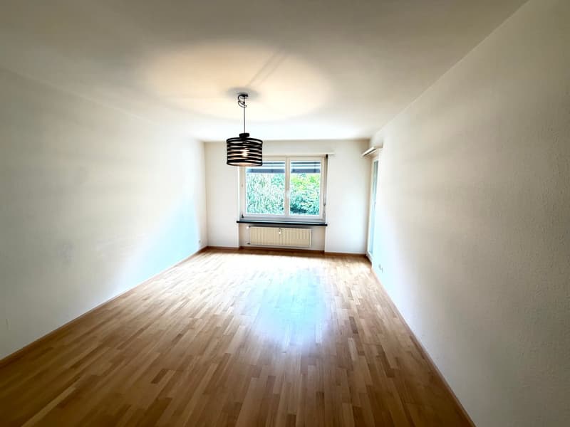 Gemütliche 3.5 -Zimmer-Wohnung mit Balkon in Reinach BL (2)