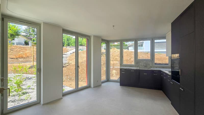 Sonnige 2.5 Zimmer-Gartenwohnung im Neubau (3)
