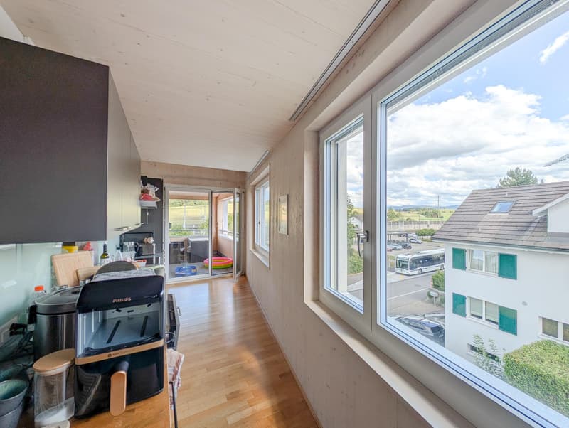 Gepflegte Duplex-Dachwohnung mit gemütlicher Loggia (3)