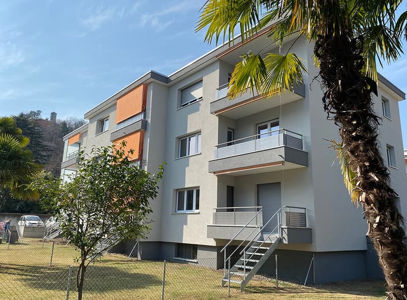 Losone – 4.5 locali con ampio giardino privato in zona tranquilla (1)