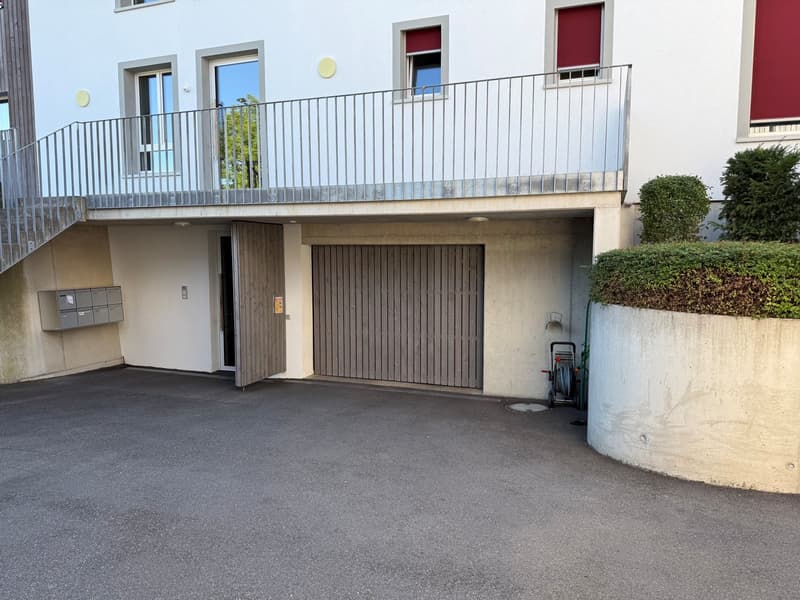Einstellhallenplatz in Veltheim AG – ab September 2026 verfügbar (1)