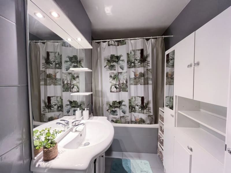 Copy: 132 m2 lumineux et calme, séjour de 40 m2, balcon sud-ouest (5)