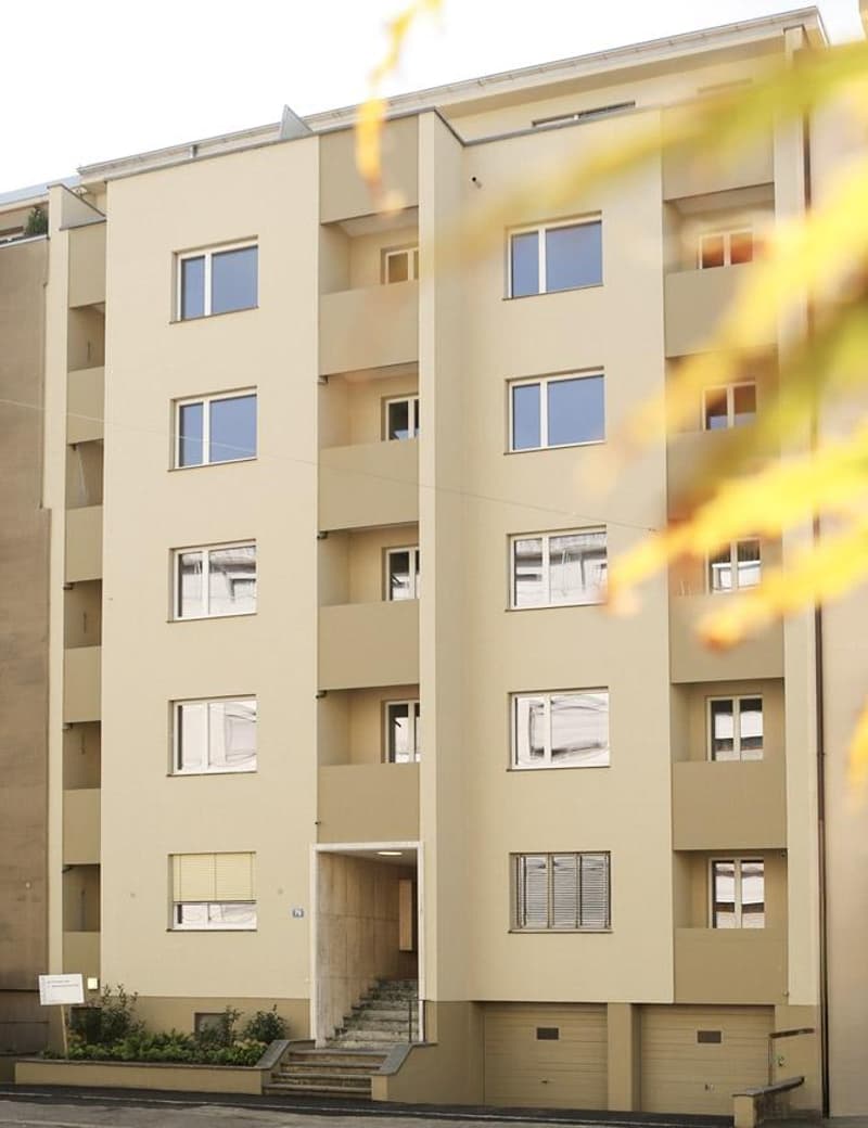 Möblierte 2-Zimmer-Dachwohnung mit Balkon (9)