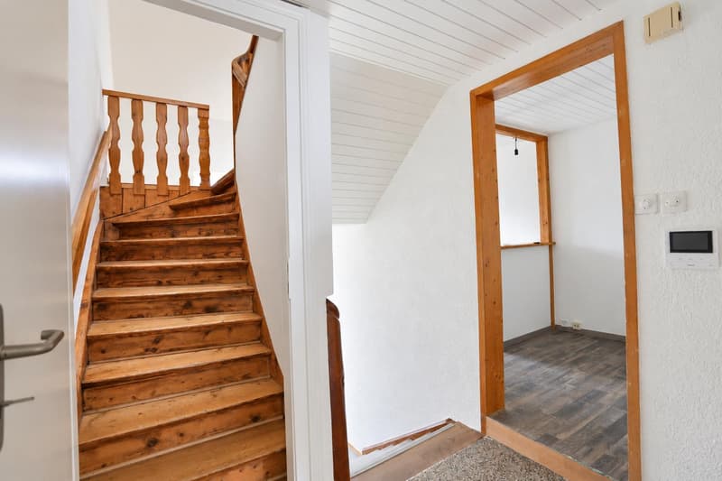 4-Zimmerwohnung mit ausgebautem Dachstock in Basel-Kleinhüningen (11)