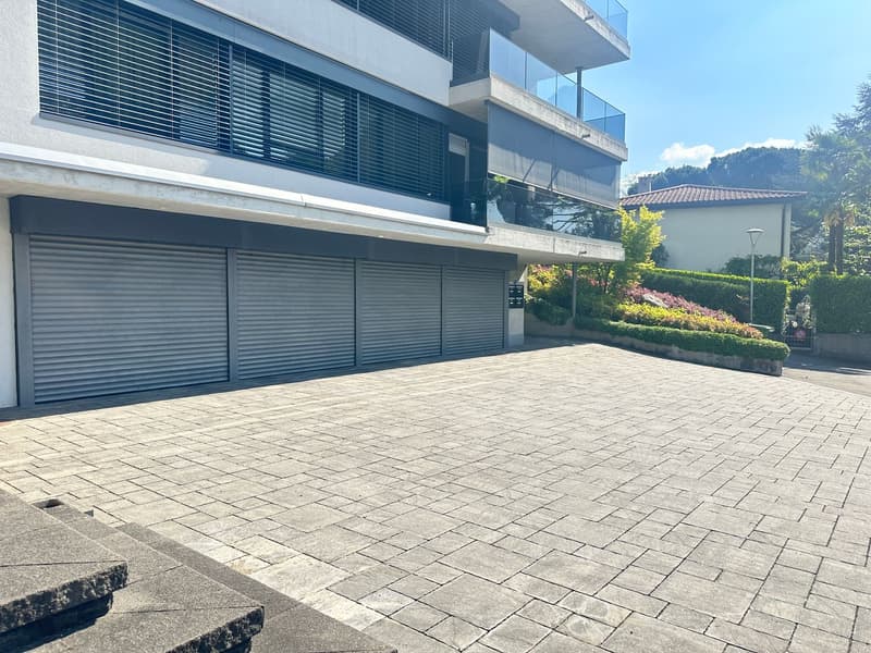 Grosszügige Wohnung mit Terrasse und freier Aussicht in ruhiger Lage von Vacallo (14)