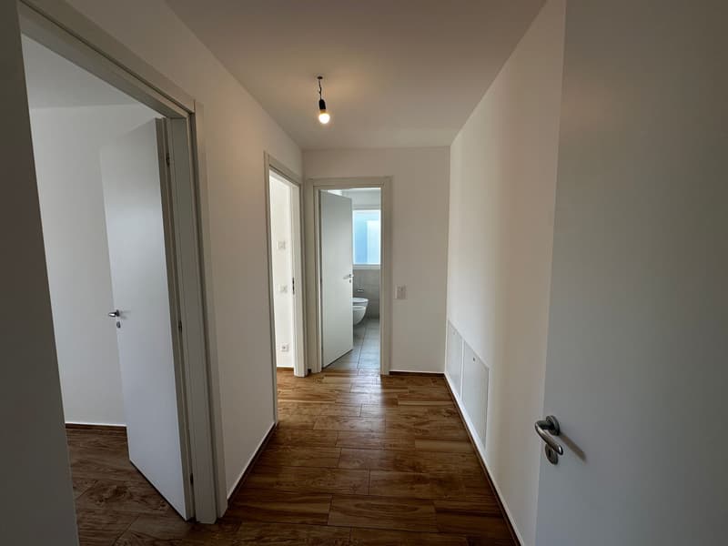 VACALLO – Ampio 3.5 locali con 2 balconi abitabili e 2 bagni, ideale per famiglie (2° piano) (6)