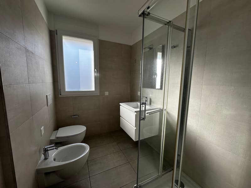 VACALLO – Ampio 3.5 locali con 2 balconi abitabili e 2 bagni, ideale per famiglie (2° piano) (9)