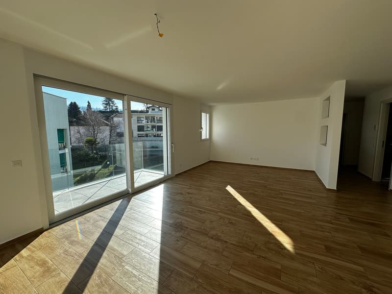 VACALLO – Ampio 3.5 locali con 2 balconi abitabili e 2 bagni, ideale per famiglie (2° piano) (2)