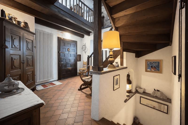 Breganzona: authentisches Tessiner Dorfhaus aus der Epoche mit Blick auf die Täler (6)